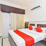 Hotel O Luv Inn